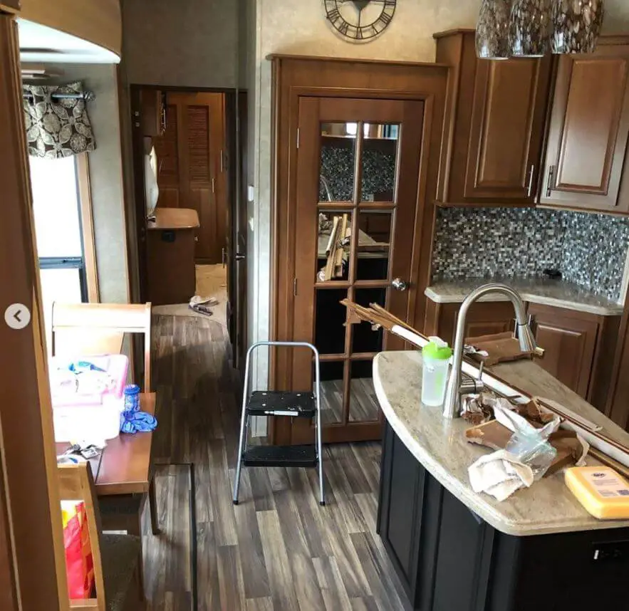 before kitchen 2