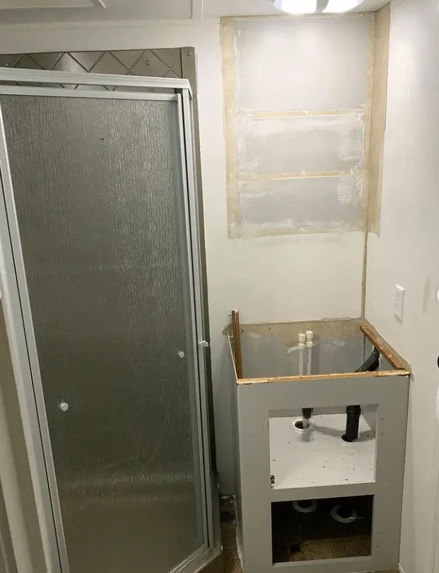 Master bath before