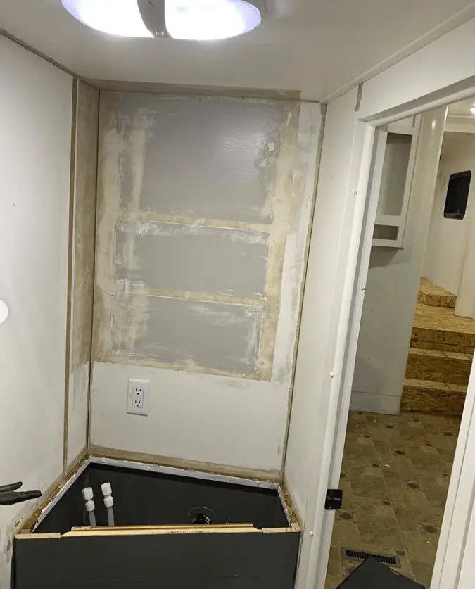 Wineberger Duringbefore bathroom