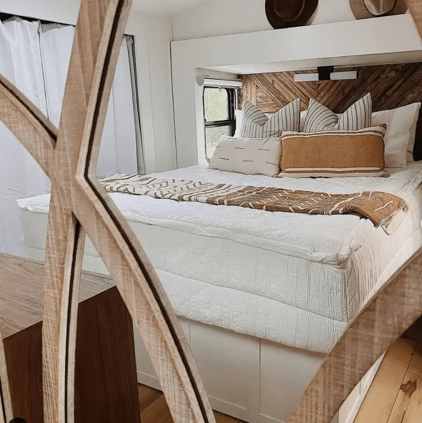 bedroom front view