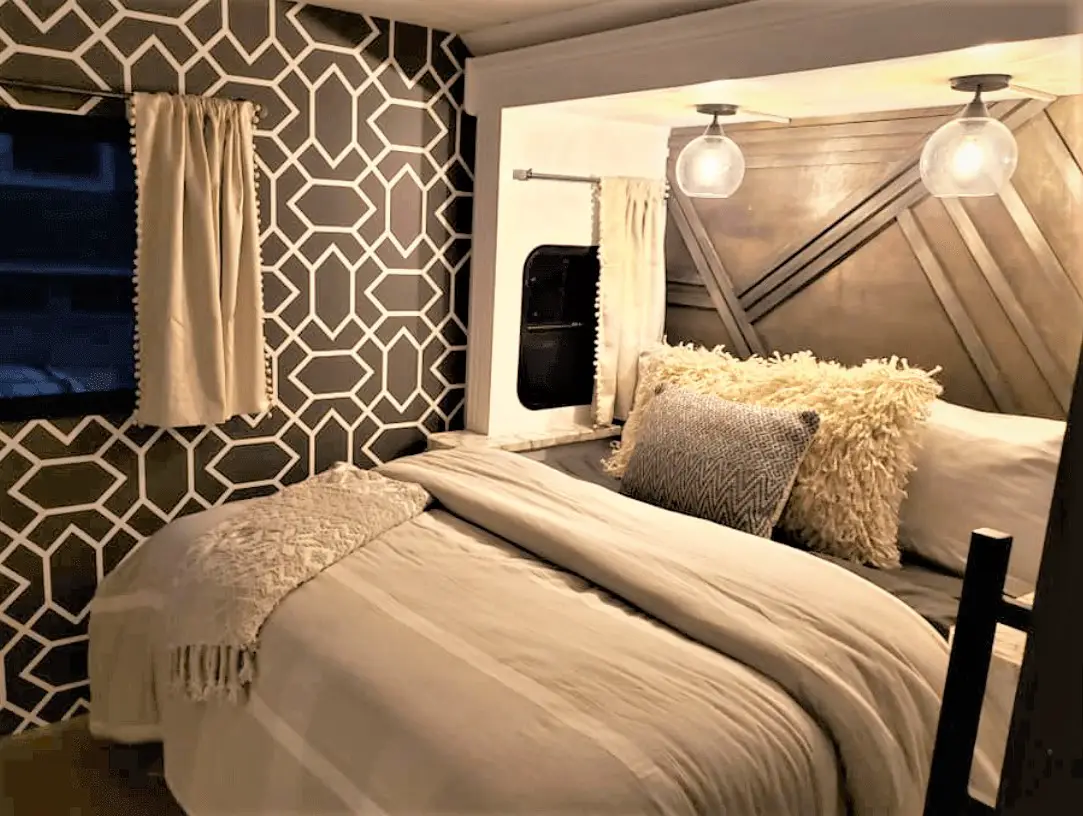 Cozy RV Bedroom Remodel  Remodel bedroom, Diy camper remodel