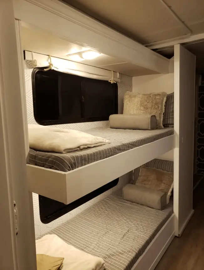 bunks